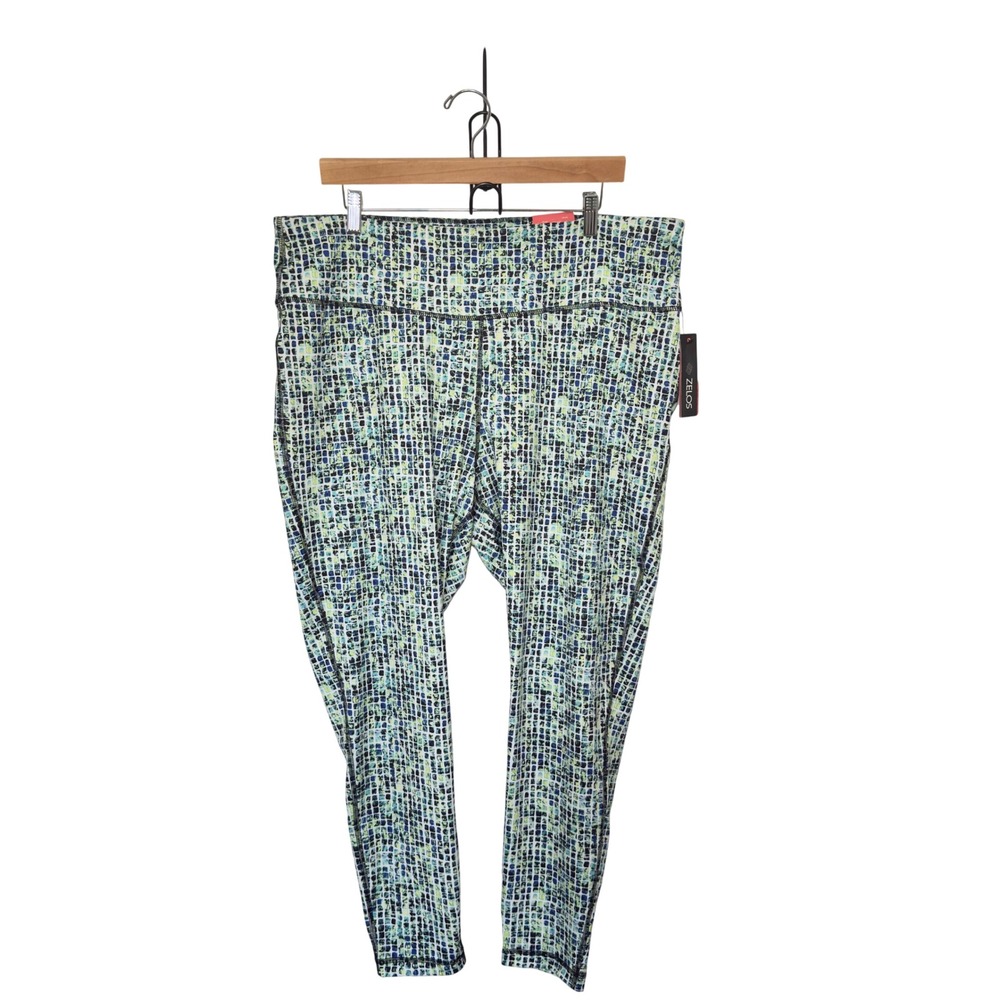 Zelos 3X Below Calf Mosaic Print Capri Pants Multicolor Abstract Techwear